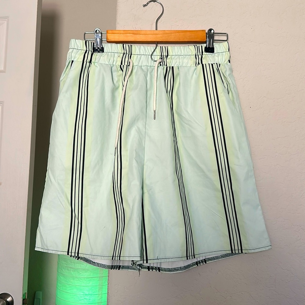Romwe Stripped Shorts